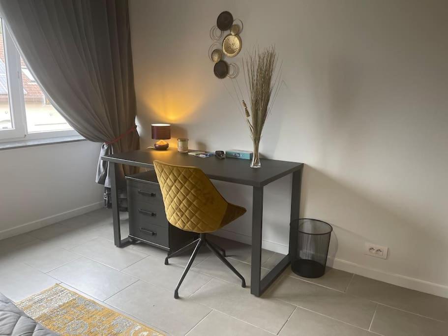 Appartamento Confortevole Deinze Exterior photo